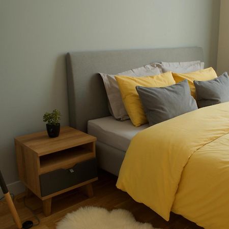 Riga A New Designed Cosy Family Apartment Kültér fotó