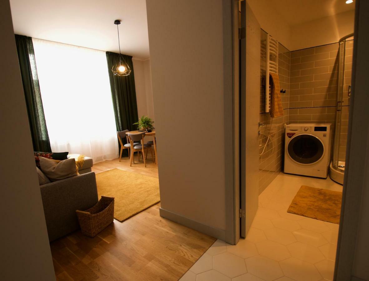 Riga A New Designed Cosy Family Apartment Kültér fotó